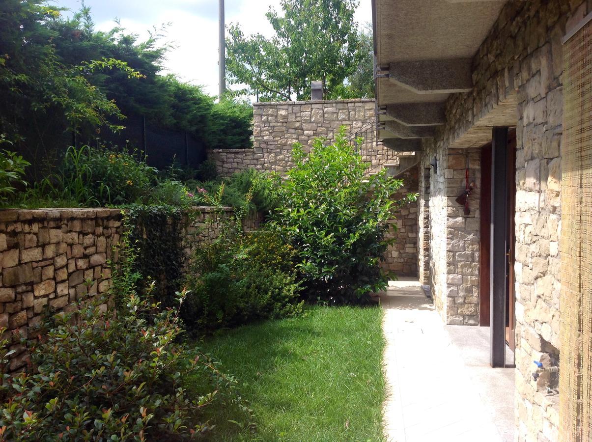 La Folaga Bed & Breakfast Gavirate Exterior photo