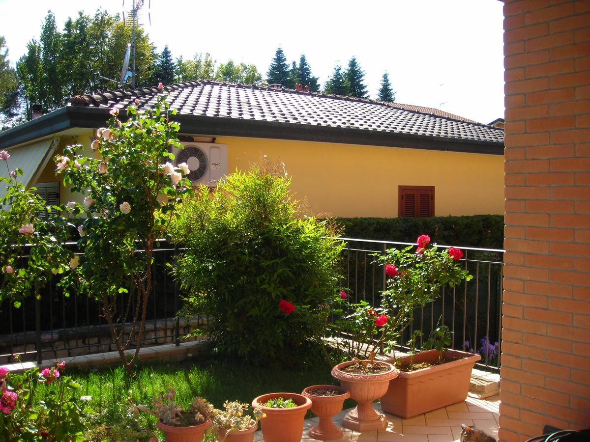 La Folaga Bed & Breakfast Gavirate Exterior photo