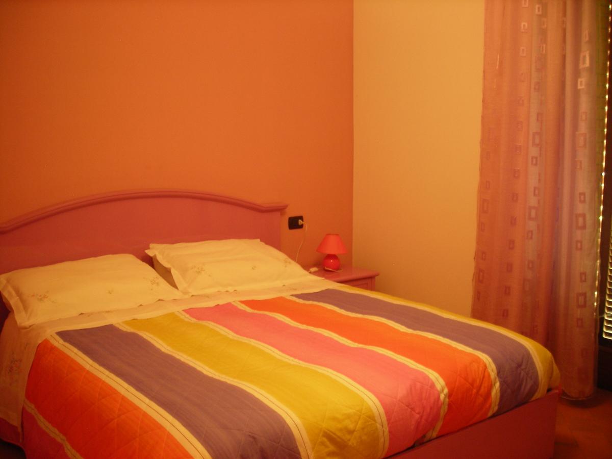 La Folaga Bed & Breakfast Gavirate Exterior photo