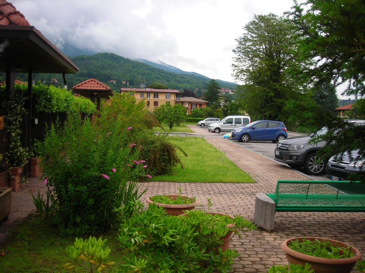 La Folaga Bed & Breakfast Gavirate Exterior photo