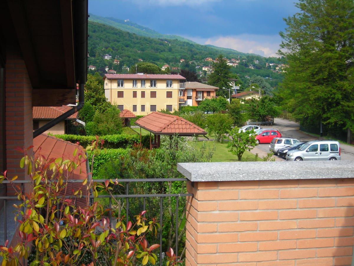 La Folaga Bed & Breakfast Gavirate Exterior photo