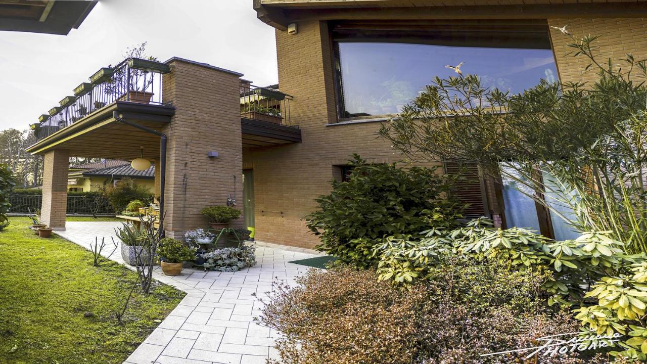 La Folaga Bed & Breakfast Gavirate Exterior photo